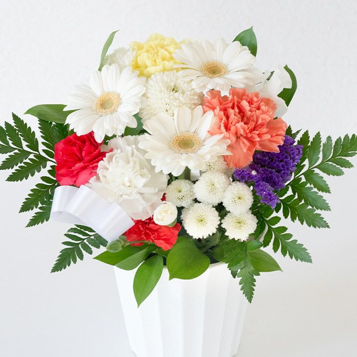 ガーベラのペットお供えアレンジ お悔やみ アレンジメント