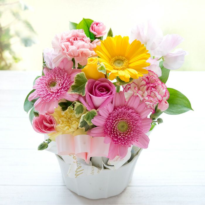 ピック付き季節のおまかせアレンジ 誕生日 アレンジメント プレゼント